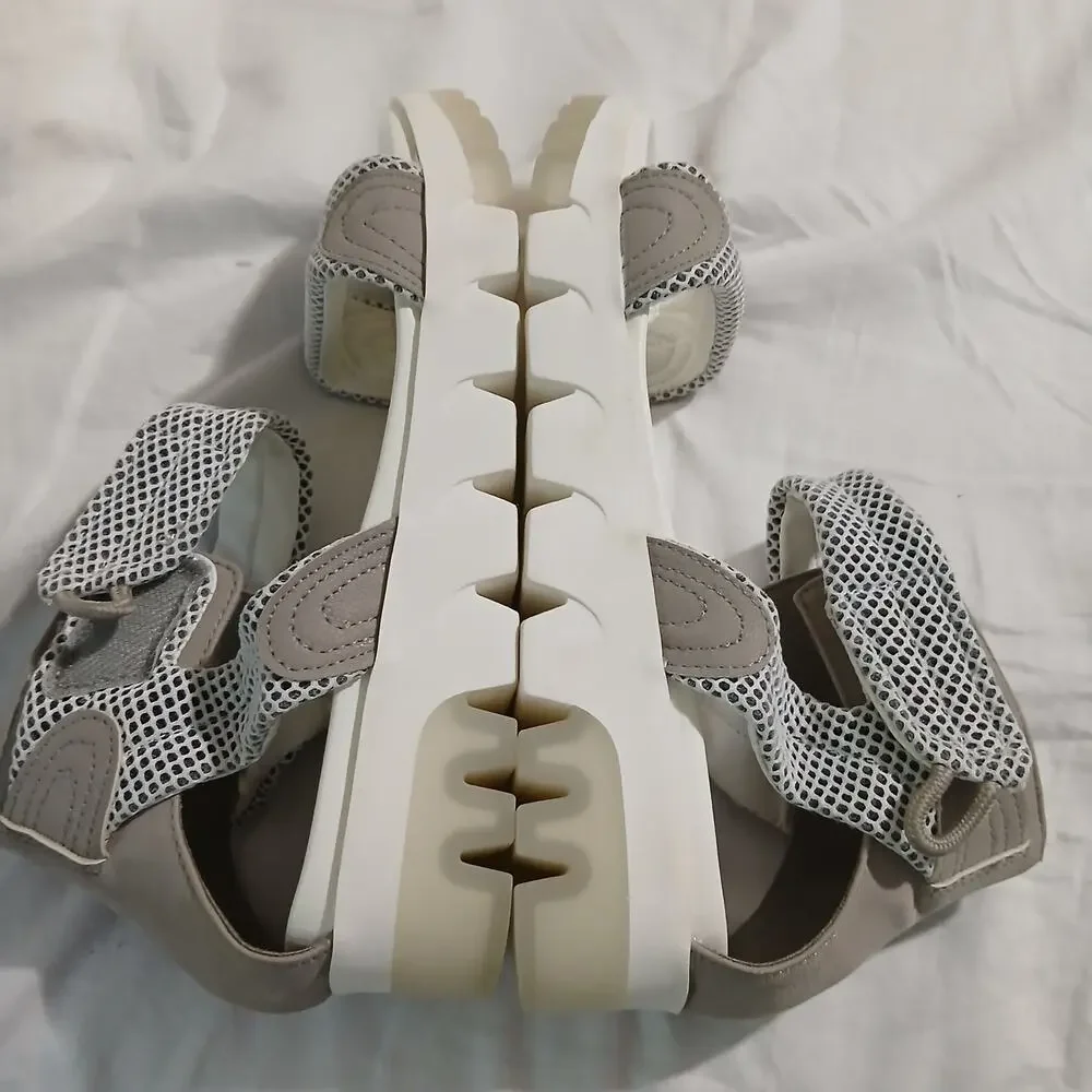 MIA w7.5 Grey Wedge adjustable ankle strap White tread nearly unworn